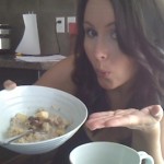 easy, healthy breakfast for busy moms | overnight crockpot oatmeal