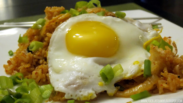 김치 볶음밥 (Kimchi Fried Rice)