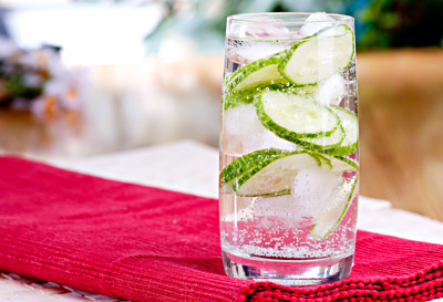 12 ways to make your water less boring a lil bit sassy…
