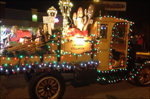 A beautiful evening for the Light Up Bedford Parade!