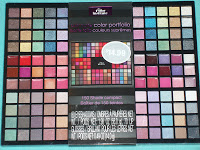 The Color Institute gift sets