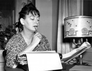 Your Random Style Icon: Dorothy Parker