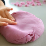 the best recipe for how to to make your own homemade super soft squishy play dough! And what’s really in store-bought “play-doh”…