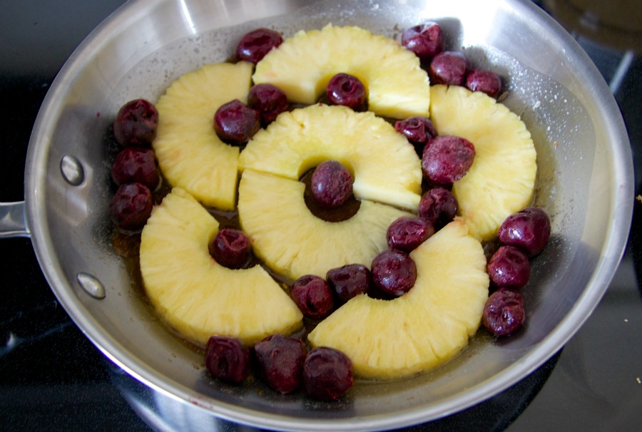 pineapple skillet cake