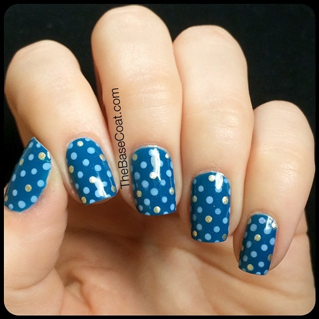 NOTD: Dot pattern featuring Essie Hide and Go Chic. #notd #essie #nailart #blue #sgnailartpromote #craftyfingers #nailit #nailpolish #manicure