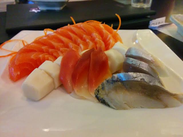 sashimi plate 2