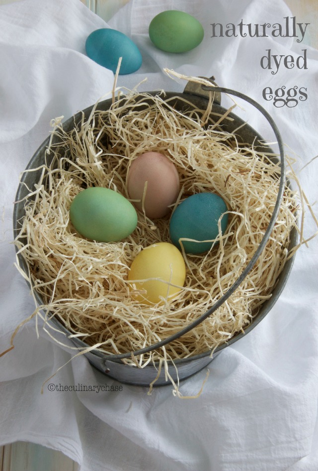 naturally dyed eggs