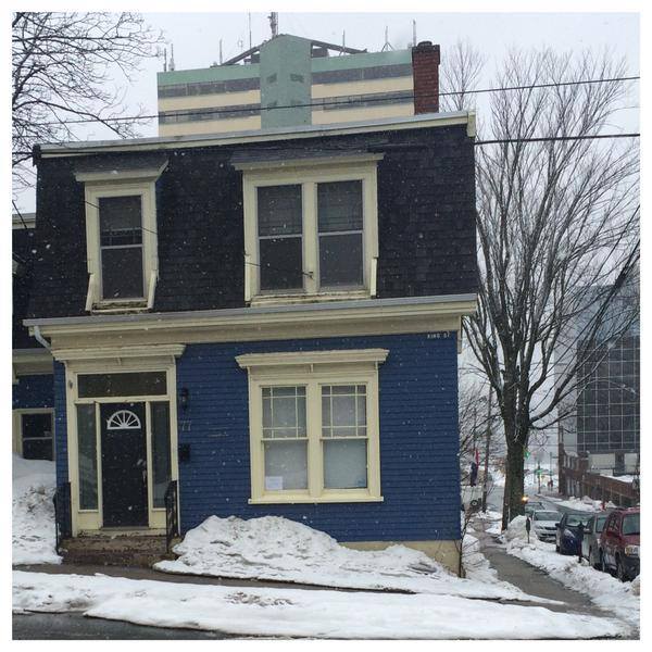  Future home of Humble Pie moving into a permanent home on King @ Ochterloney  more tasty everyday eats for Downtown Dartmouth I do love their savoury meat pies!