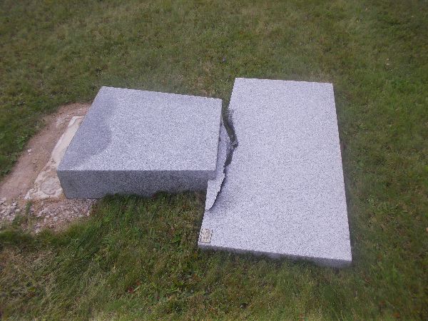 headstone 1