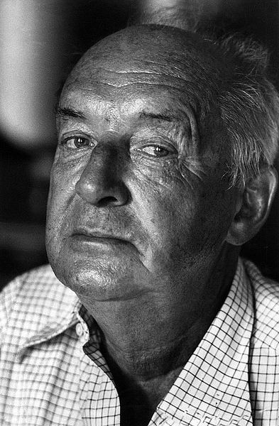 File:Vladimir Nabokov 1973.jpg